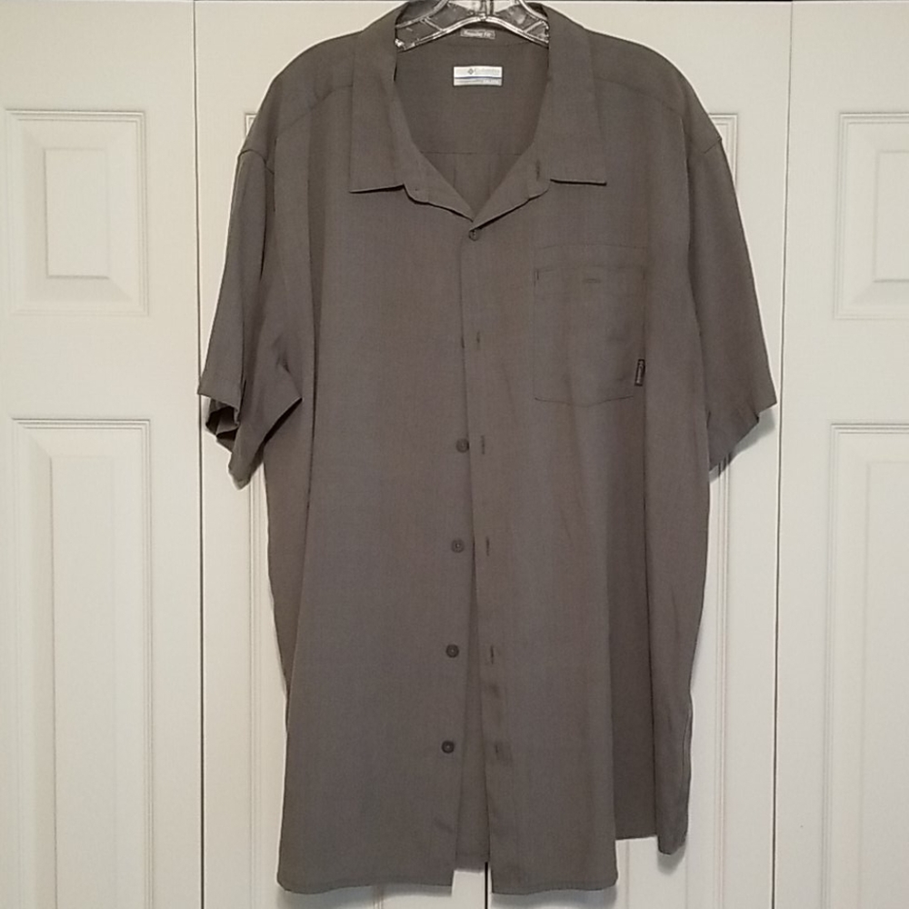 Regular fit shirt